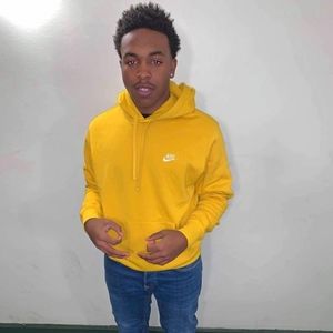 Meet your Posher, Davontae